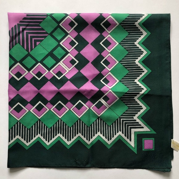 Vintage Accessories - VINTAGE Geometric Watermelon Square Scar